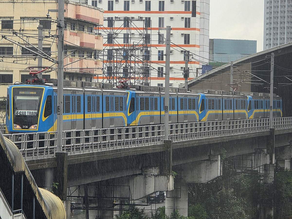 마닐라 MRT-3 자료 사진
